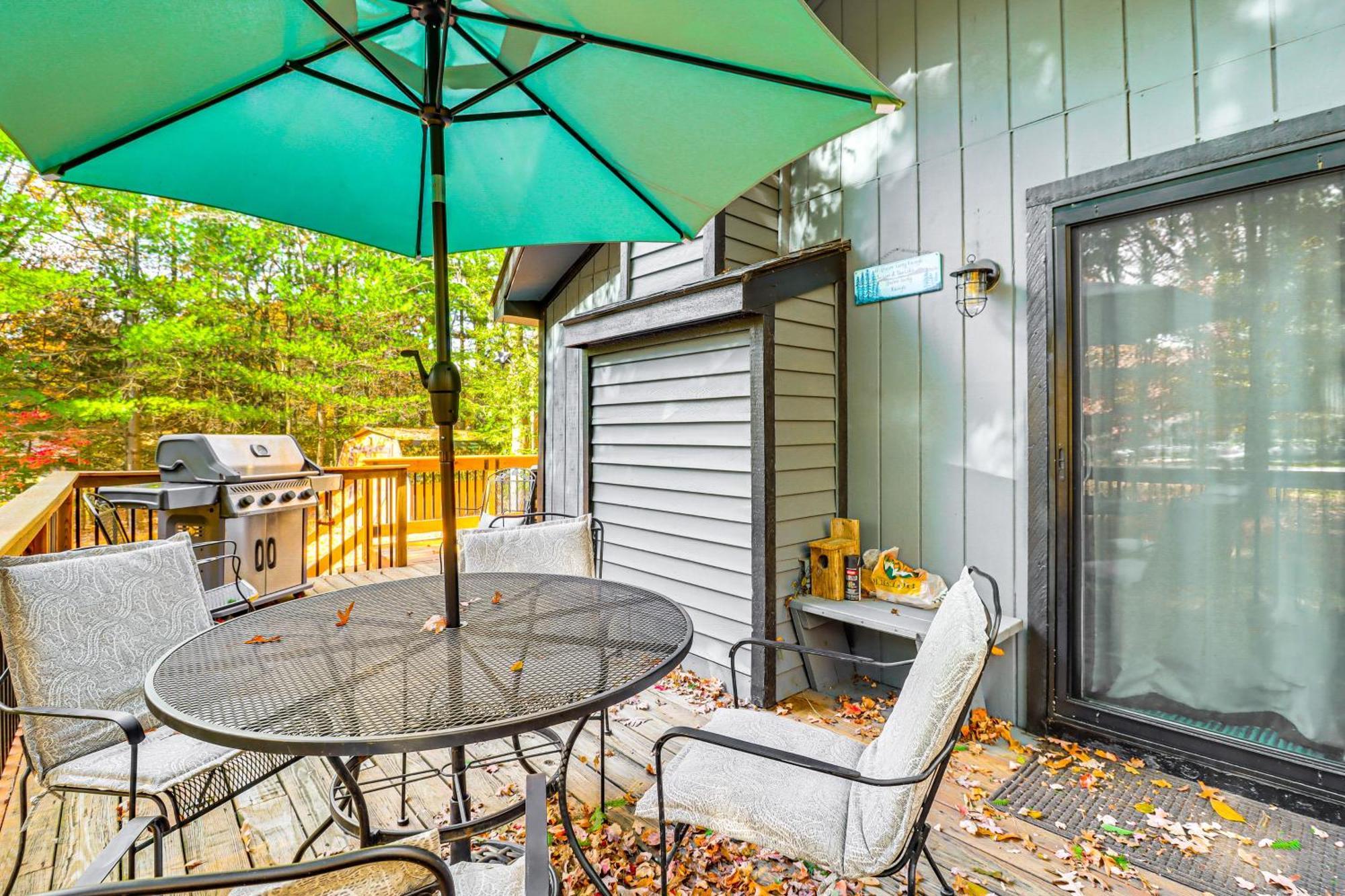 Quaint Jim Thorpe Cabin Retreat, Walk To Beach! المظهر الخارجي الصورة