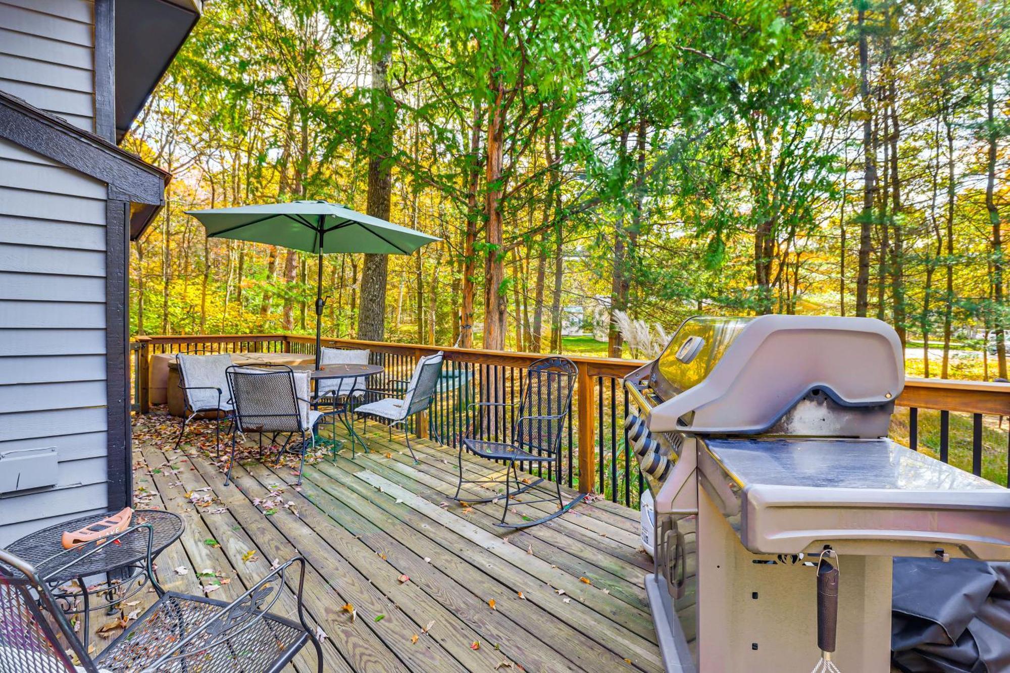 Quaint Jim Thorpe Cabin Retreat, Walk To Beach! المظهر الخارجي الصورة